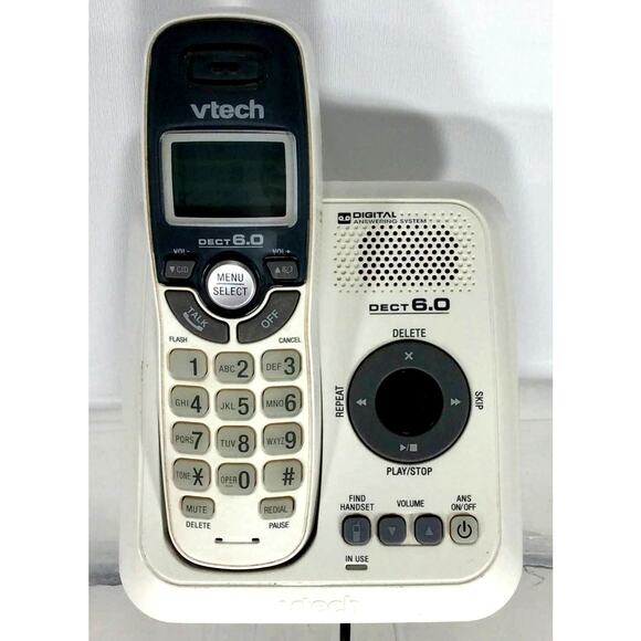 Vtech Cordless Phone With Caller ID & Digital Answering Machine CS6124 - Picture 1 of 9